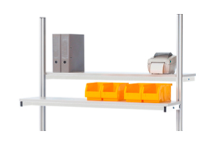 Etagenbord – zusätzlicher Stauraum für Ordner, Behälter und Zubehör, höhenverstellbar.
